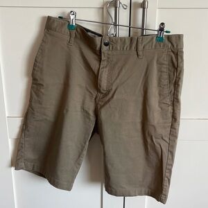 Men’s Volcom Shorts Waist 33